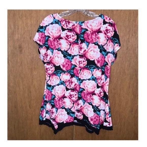 Suzie In The City Pink Large Rose Print Top - Picture 2 of 8